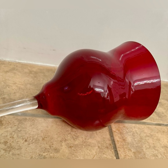 Red Glass Hurricane Candle Holder The Second - Picture 5 of 10